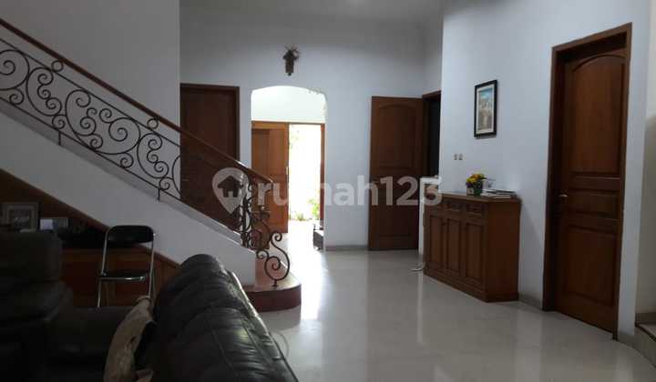 dijual cepat rumah muara karang uk 15x25 2.5 lantai  furnish harga termurah 2