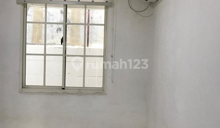disewa rumah pik 1 uk 6x16 2 lantai posisi bagus siap huni termurah 140JT nego 2