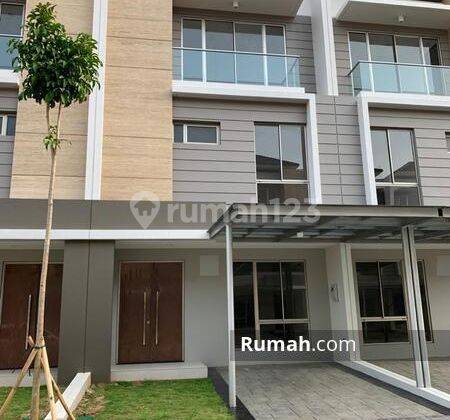 Sewa Rumah Pik Uk 6x12.5 3 Lantai Golf Island Cluster Bagus Siap Huni 1