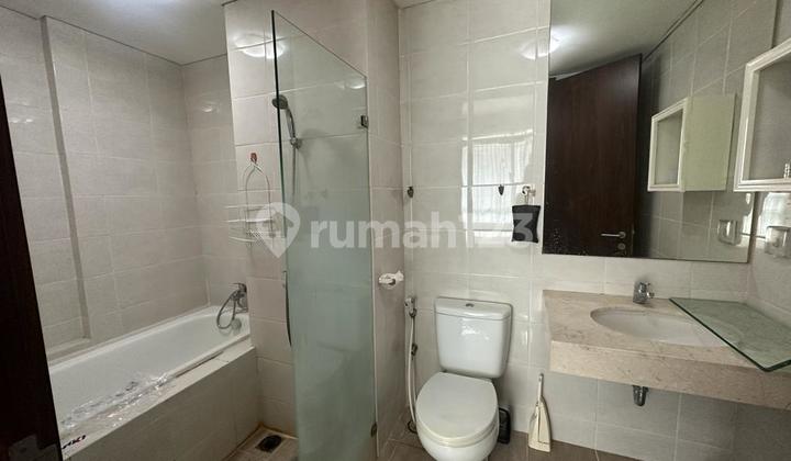 Apartment Disewakan The St Moritz Puri Indah Full Furnished 2 Br 2