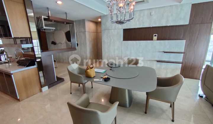 Apartment Disewakan The St Moritz Luas 269 Full Furnished Bagus 2