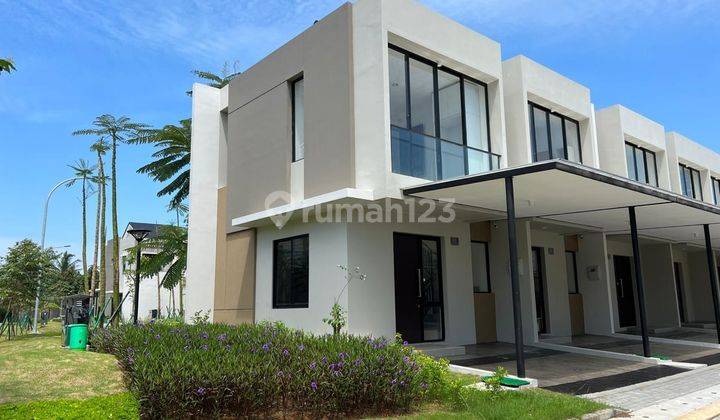 Rumah Disewakan Pik2 Milenial 4.5x10 Hoek Full Furnished Bagus 1