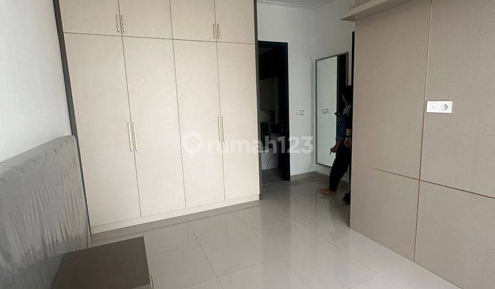 Rumah Disewakan Pik2 Uk 8x15 Sudah Renovasi Semi Furnished  2