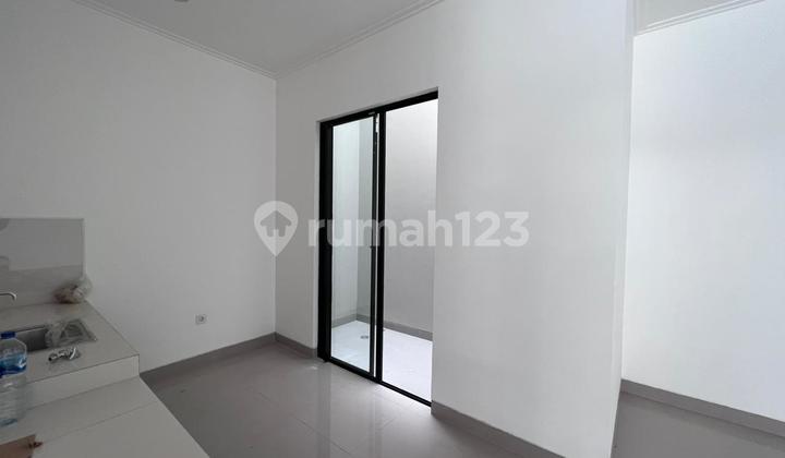 Rumah Disewakan Murah Pik2 Milenial 8X12.5 Siap Huni Bagus 2