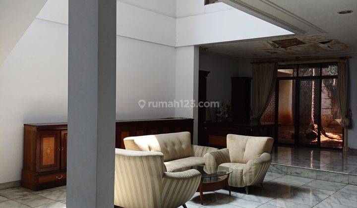 Di Jual Rumah Tua Pluit Pinggir Jalan Raya SHM 2 Lantai 1