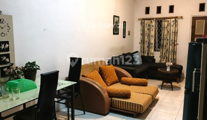 Dijual Rumah Asri Murah Di Bintaro Jaya  9246