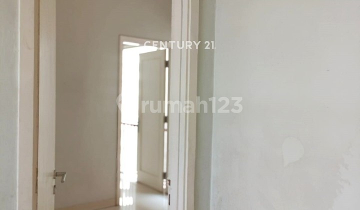 Rumah Cantik Dalam Cluster Kebayoran Sektor 7 Bintaro Jaya 9498  2