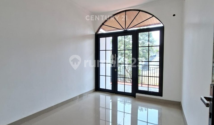 Rumah Disewakan Di Emerald Bintaro 9474  2
