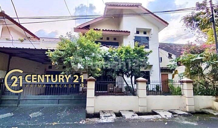 Dijual Rumah Luas di Meruya Jakarta Barat Rn
