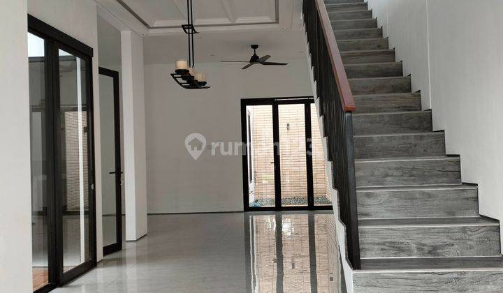 Rumah Modern Industrial Siap Huni Area Bintaro Sektor 9 2