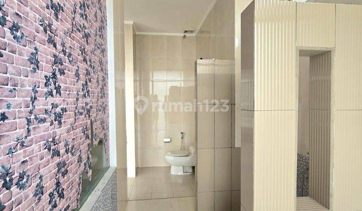 kamar mandi rumah bagus cluster kebayoran residence