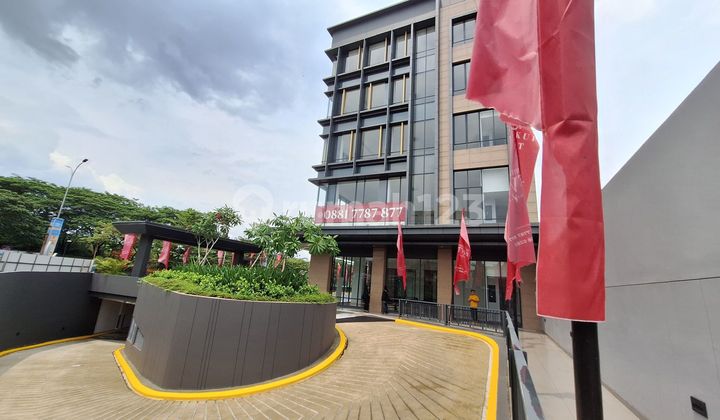 Bangunan Komersial North Point Navapark BSD City