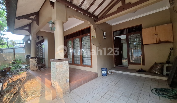 Rumah Lokasi Strategis Dalam Cluster Bintaro Jaya Sektor 9 Rumah Lokasi Strategis Dalam Cluster Bintaro Jaya Sektor 9