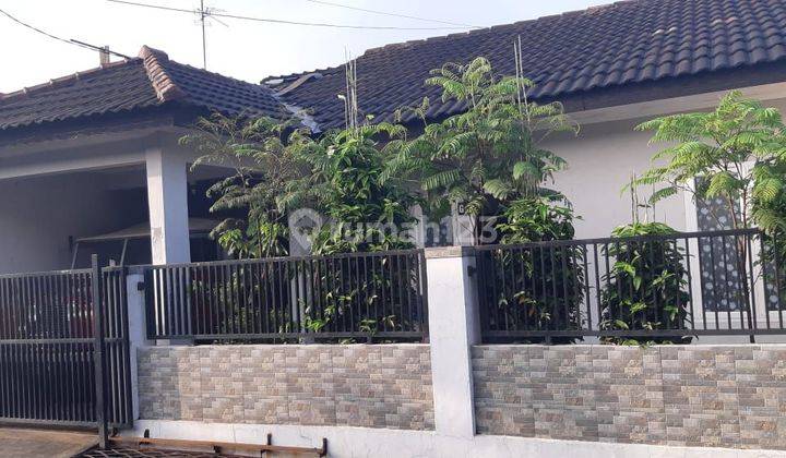 Dijual Rumah nyaman dan bagus Komplek Cipacing Jatinangor  1