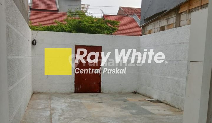 2-Story Shop House on AH Nasution Main Road, Bandung