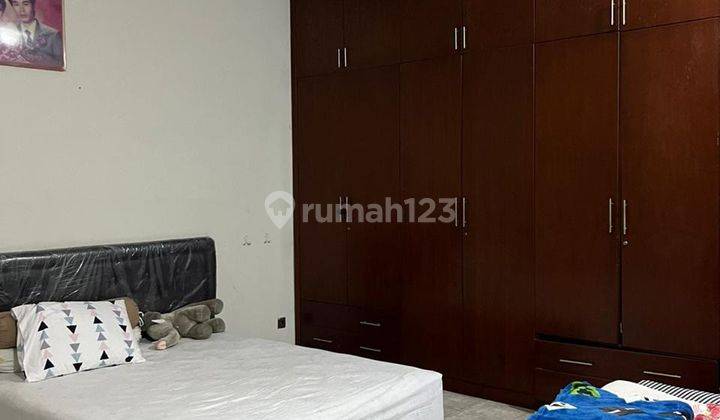 Rumah 2 Lantai Dekat Tol Jagorawi Di Kramat Jati S7833 2