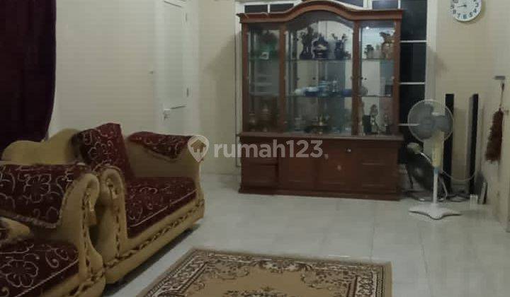 Rumah 2 Lantai Dekat Terminal Dalam Komplek Royal Residence S7856 1