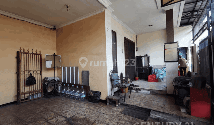 Rumah 2 Lantai Dijalan Utama Di Johar Baru S7879 1