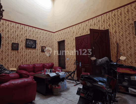 Rumah 2 Lantai Dijalan Utama Di Johar Baru S7879 2