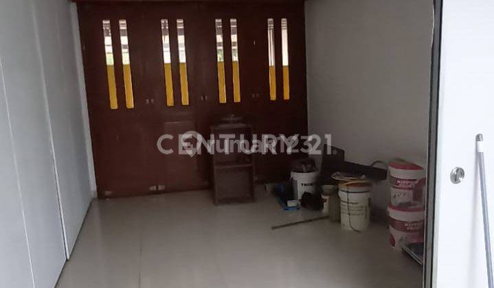 Rumah Strategis Dan Hook Di Pondok Labu Jakarta Selatan S6925 2