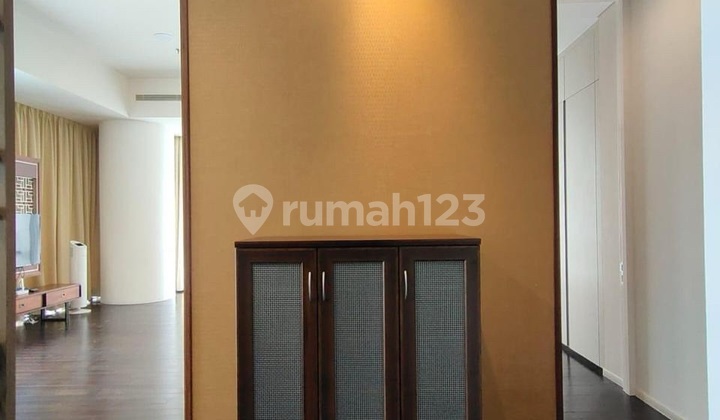 Dijual Verde 1 Tower East Balkon Harga Menarik Semi Furnished