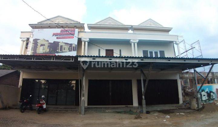 Ruko baru dengan desain modern sisa  3 unit lokasi strategis bojong kajen pekalongan SHM 2