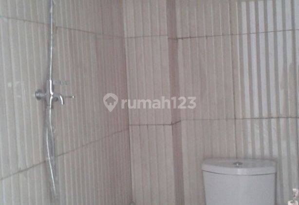 Ruko baru dengan desain modern sisa  3 unit lokasi strategis bojong kajen pekalongan SHM 7