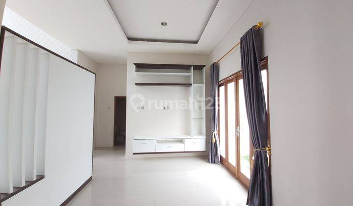 Rumah Modern, Jaringan Kabel Bawah Tanah: Sapphire Mansion  10