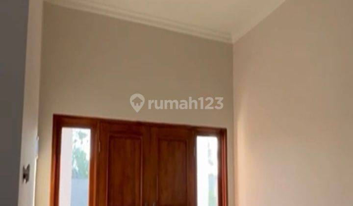 Dijual Rumah Baru Lokasi Tengah Kota Dekat Stasiun 2