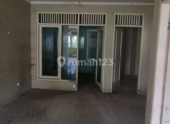 Di jual cepat rumah di duta garden  2