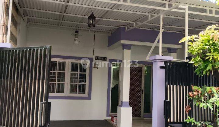 Rumah rapi bagus siap huni di arcadia Daan Mogot  1