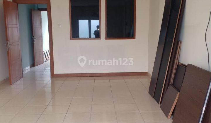 Ruko 3 lantai full bagus di taman surya 5 1