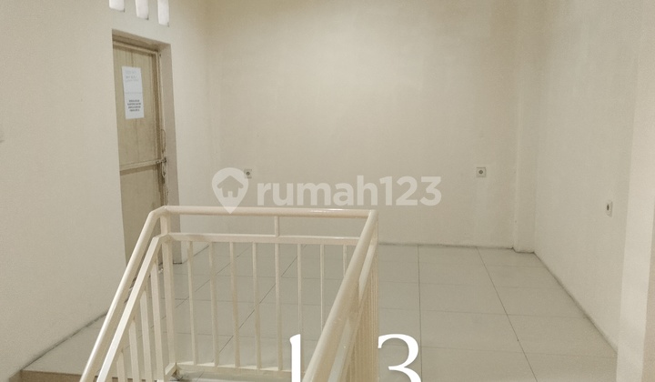 For Rent: Shop House in Kembangan, West Jakarta