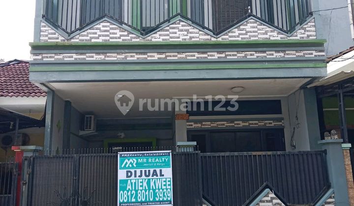 2-Story House in Arcadia Daan Mogot