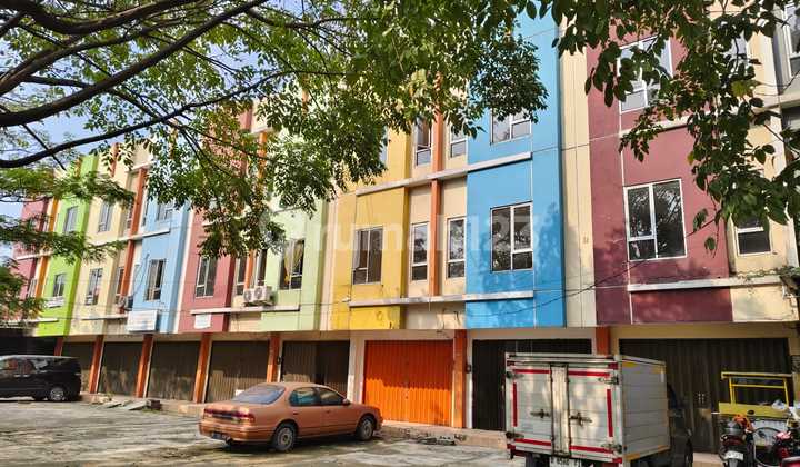 Ruko 3 Lantai Siap Huni Di Karawaci Ruko 3 Lantai Siap Huni Di Karawaci