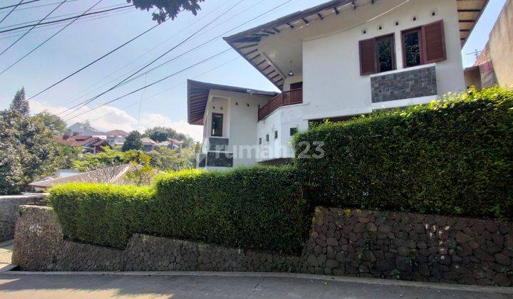 Rumah Nyaman di Geger Kalong Siap Huni, Dijual Ngebut  2