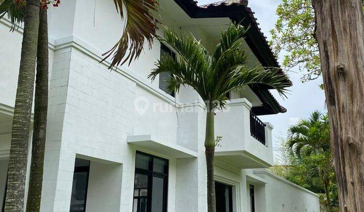 Rumah Klasik Modern Mediteran Siap Huni di Kota Baru Parahyangan  2