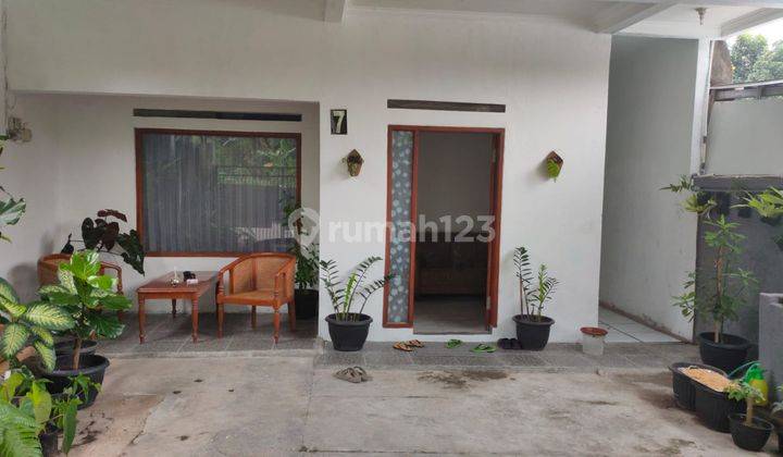 Rumah Minimalis Dua Lantai Siap Huni di Citra Green Dago, Bandung 1