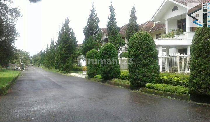 Rumah Mewah, Asri Siap Huni di Area Setiabudi, Kota Bandung. 2