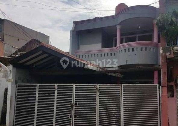 Rumah Strategis, Siap Huni Terawat Cocok Untuk Invest di Cipedes 2