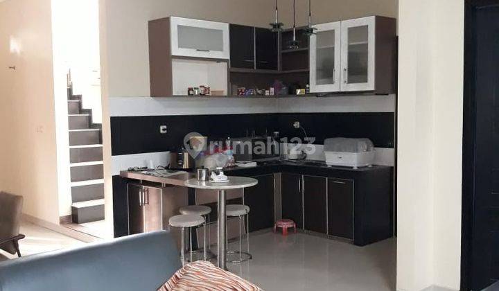 Rumah Modern Minimalis, Terawat, Lingkungan Elite Dan Siap Huni  2