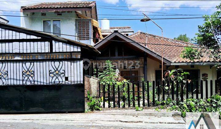 Rumah Dengan Lingkungan Asri Terawat Siap Huni di Ligar, Cigadung 1