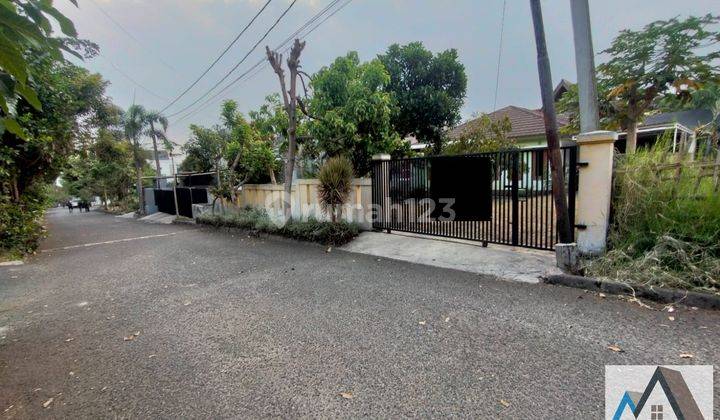 Rumah Minimalis Siap Huni Terawat di Dalam Komplek Bumi Sariwangi 2