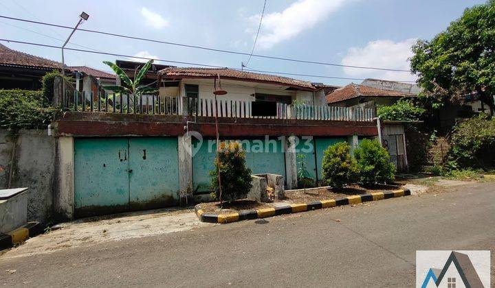 Dijual Cepat Rumah Tua di Ligar Cigadung, Lingkungan Sejuk. 1