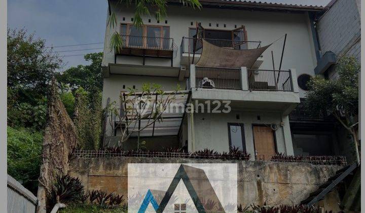 Rumah Lux Minimalis di Mainroad Dago Row Jalan Lebar Udara Sejuk 1