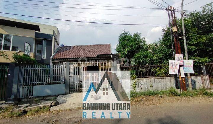 Rumah Asri Kota Bandung Lingkungan Nyaman Ramai di Padjajaran 1