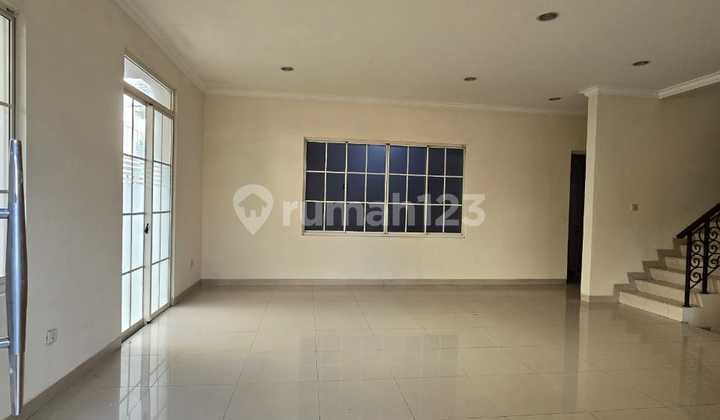 P Nis For Rent House 8X20 Green Lake City Min. 2 Years Ready April 2