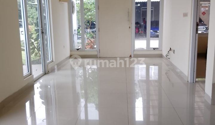 P Fl Disewakan Rumah 6X18 Hoek di Green Lake City Min. 2 Thn