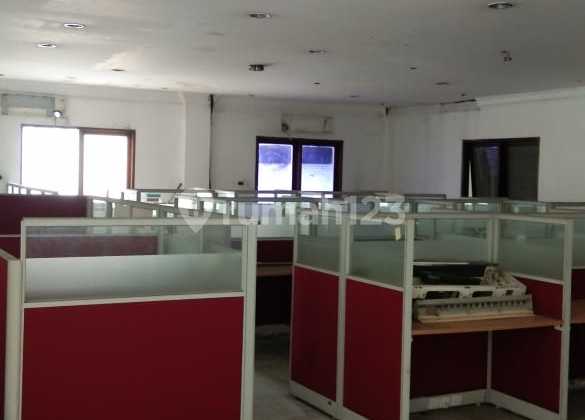 Yun 10.03 Disewakan Gudang di Kemanggisan, Palmerah, Jakarta Barat