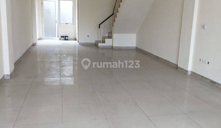 Yun 20.03 Disewakan Ruko 2lantai di Kapuk Peternakan 2